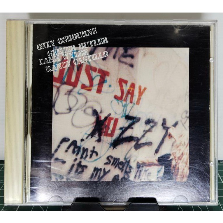 CD Ozzy Osbourne – Just Say Ozzy *made in japan ปกแผ่นสวยสภาพดีมาก  แผ่นสวยใส แผ่นลิขสิทธิ์แท้