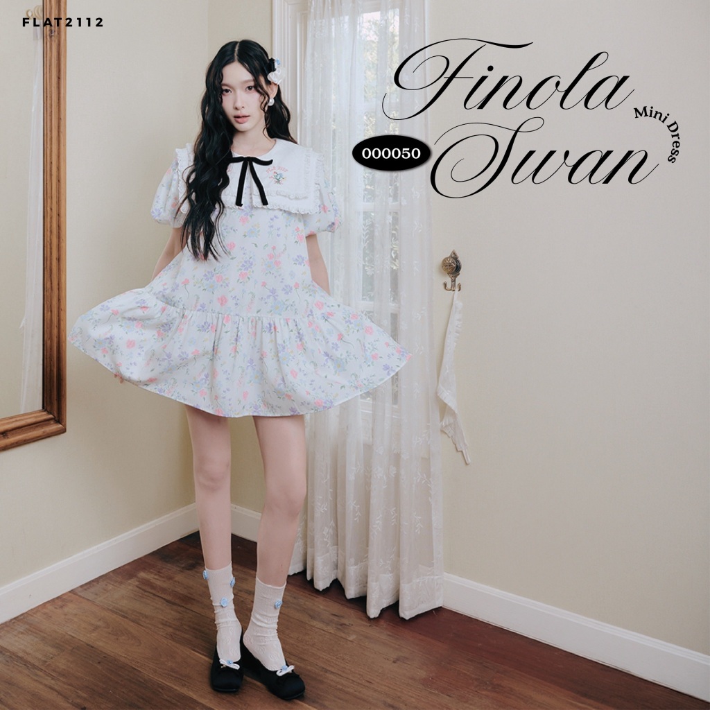FLAT2112 : FINOLA SWAN MINI DRESS เดรสสั้นลายดอกโทนพาสเทล เดรสสั้น ชุดออกงาน แต่งโบว์สีดำ (000050)