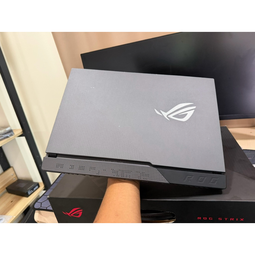 Notebook Asus ROG Strix G15 GL543QR-HF126T ตัวแรง Ryzen 9 5900HX RTX3070 แรงกว่า RTX4060 สวยมาก สอบถ
