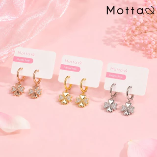 Motta Earring ต่างหูห่วงมีจี้ชุบทองคำขาว ประดับเพชร ตัวเรือนเงางาม ใส่สบายไม่เจ็บหู