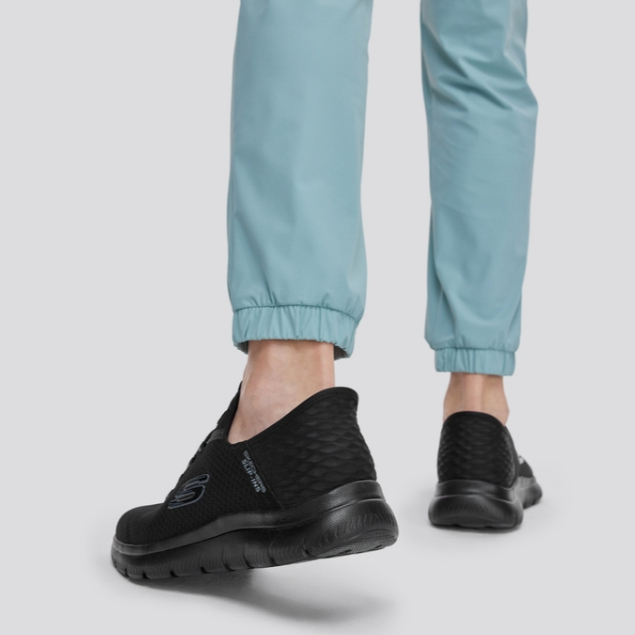 Skechers สเก็ตเชอร์ส รองเท้าผู้ชาย Men Slip-ins Summits Sport Shoes - 232457-BBK - Air-Cooled Memory Foam Air-Cooled Mem — صورة 4
