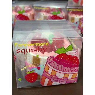 สกุชชี่เค้กหน้าสตอเบอรี่🍓น่ารักมาก (พร้อมส่งในไทย)