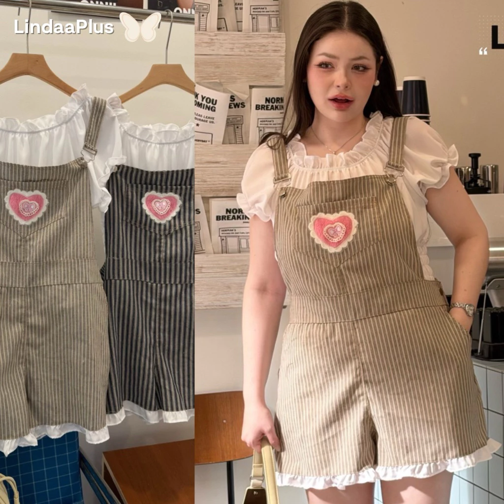 LindaaPlus-- ชุดเซ็ตเอี๊ยมกางเกงรุ่น “𝑳𝒐𝒗𝒆“💝✨เสื้อปาดไหล่แขนตุ๊กตา+เอี๊ยมกางเกง ผ้ายีนส์ลายริ้ว ปักหัวใจที่กระเป๋าหน้าอก