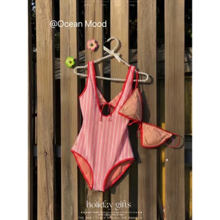 Ocean Mood | ชุดว่ายน้ำวันพีช 2 ชิ้น สีชมพูลายทาง แต่งลูกไม้ สไตล์วินเทจ Vintage Pink Striped Swimwear