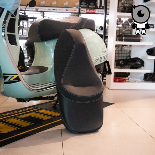 SIP เบาะแต่ง ของเเท้  สำหรับ NEW VESPA GTS,GTV (GTS2023ใส่ไม่ได้)