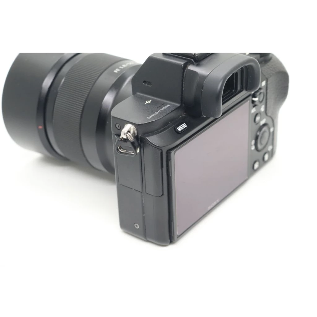 Sony A7 Mark II พร้อมเลนส์Fix 50 mm F 1.8 thumbnail 5