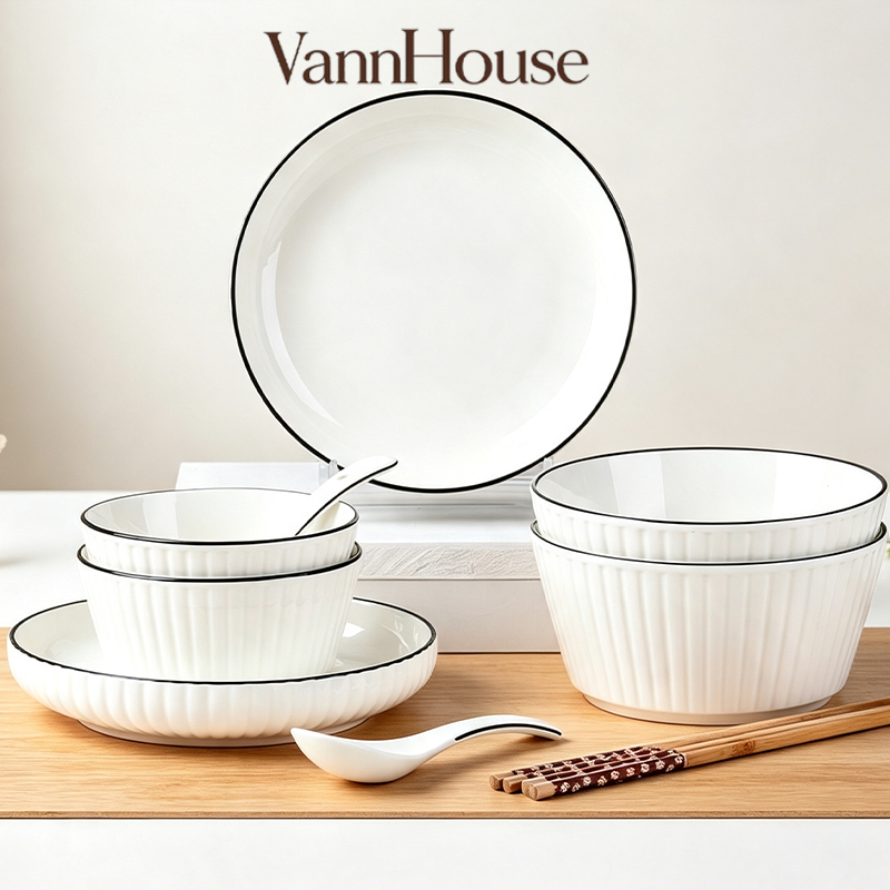 VannHouse จาน ชาม เซรามิกสไตล์อเมริกัน ลายริ้วสีขาวขอบดำ เครื่องครัวนอร์ดิก เข้าไมโครเวฟได้