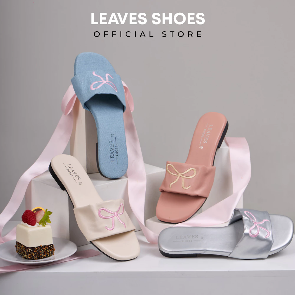 LEAVESSHOES รองเท้าแตะผู้หญิง รุ่น Ninnin รองเท้าแตะแบบสวม ตกแต่งลายปักโบว์ พื้นนุ่ม ใส่สบาย สไตล์เกาหลี แฟชั่นน่ารัก