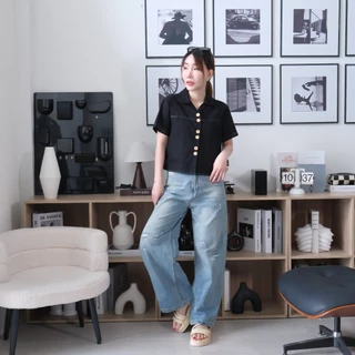 Lawyer Store | [921982] เสื้อคอปกแขนสั้น กระดุมคู่ แต่งตะเข็บ ผ้าฝ้ายลินิน ใส่สบาย เสื้อผู้หยิง เสื้อแขนสั้น เสื้อเชิ๊ต