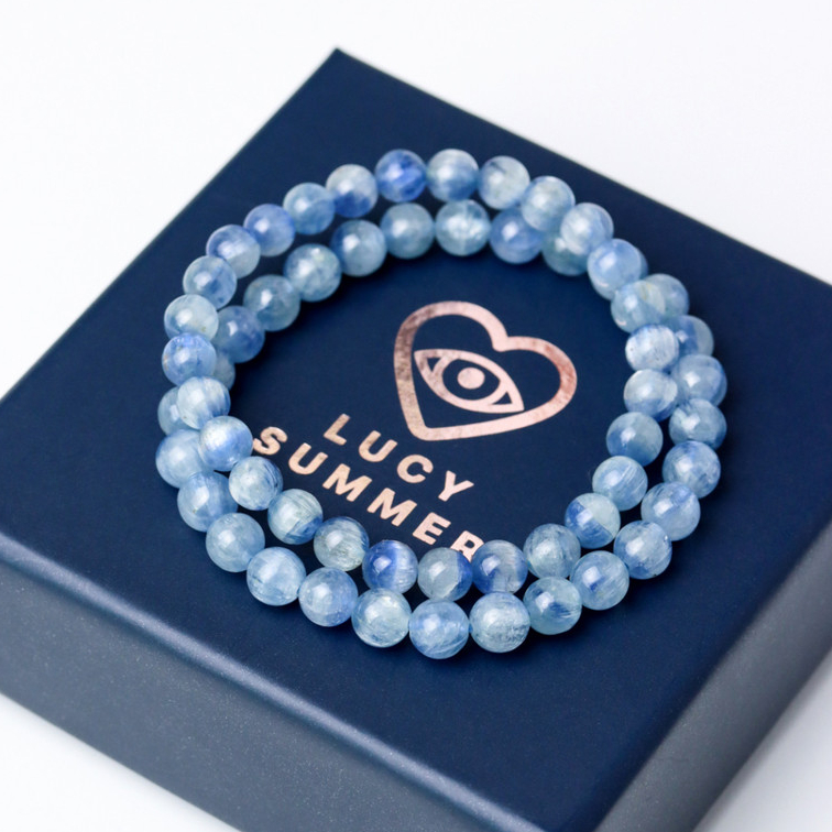LUCY SUMMER กำไลข้อมือหินแท้ Kyanite in Quartz - ไคยาไนท์ อินควอตซ์ [Rare] หายาก