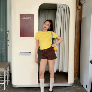 เสื้อครอปแขนสั้น เสื้อยืดผู้หญิง เสื้อครอปปักอกLa_maison แต่ละสีเนื้อผ้าต่างกัน