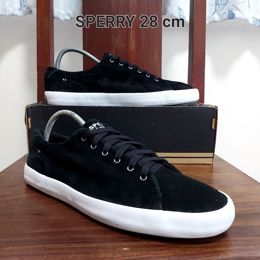 รองเท้าผ้าใบ  SPERRY 28 cm