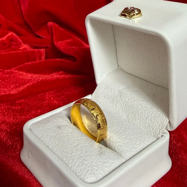 APPLE GOLD SHOP  รหัส RN-21  (ลายกุญแจจีน ทองเคลือบแก้ว ) ทองหนัก 50 สต