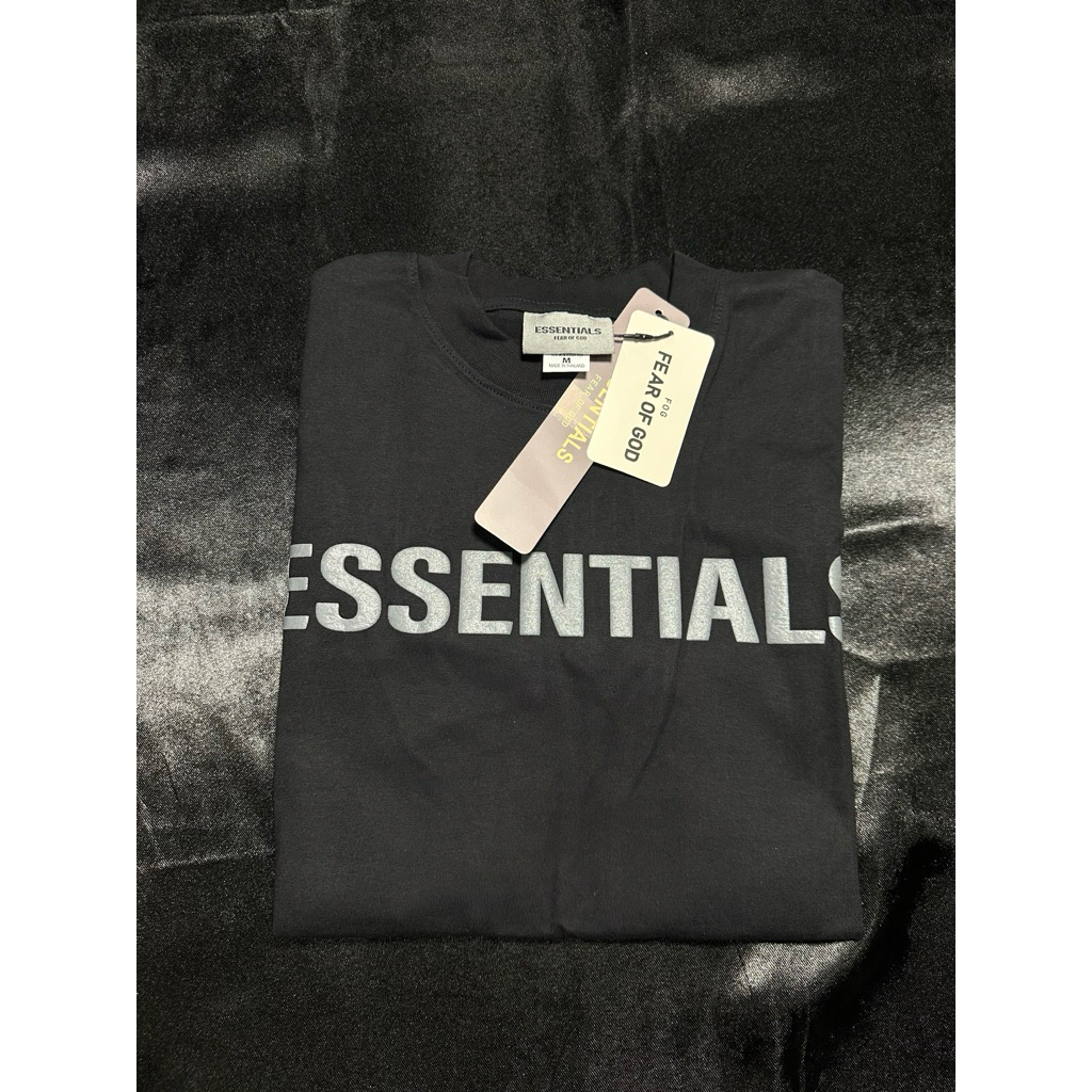 ESSENTIALSเสื้อยืด🅰️