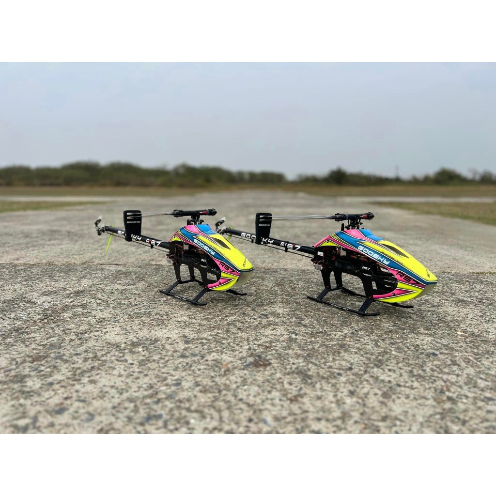 Goosky RS7 kit(without Main blades,tail blades) Yellow