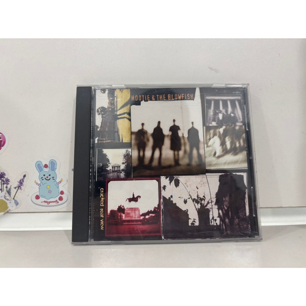 1 CD MUSIC  ซีดีเพลงสากล   HOOTIE & THE BLOWFISH cracked rear view     (K2G2)