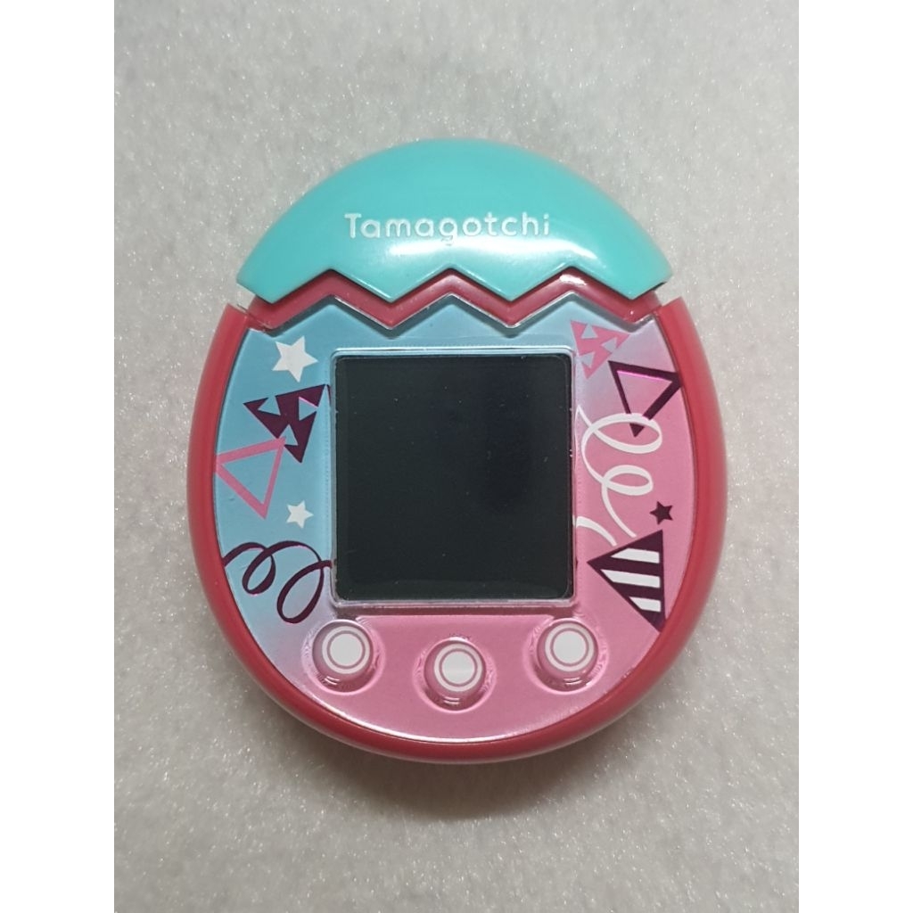 Tamagotchi Pix Party Pink Confetti