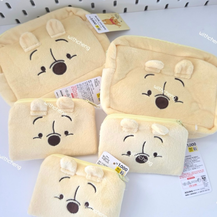พร้อมส่ง ✨  กระเป๋า ใส่เหรียญ ใส่ของใช้ ลาย Winnie the Pooh  มี 2 ขนาด จากเกาหลี