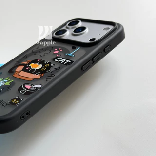 wapple-Magnetic Case เคสการ์ตูนผิวด้าน ขอบนิ่มหลังแข็ง กันกระแทก สำหรับรุ่นiPhone13-17 17Pro 17ProMax