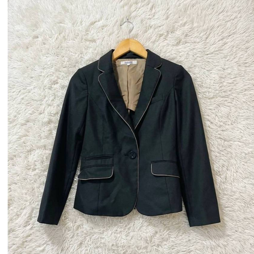 อก 32 สูทมือสอง Blazer  ผู้หญิง สีดำ*S286