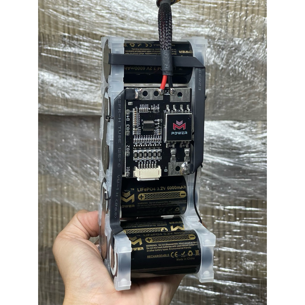 (พร้อมจัดส่งไม่ต้องรอ) แบตเตอรี่6s 21v 6,000mAh ทรงL Bms20a 32700 พร้อมใช้งาน Mpower