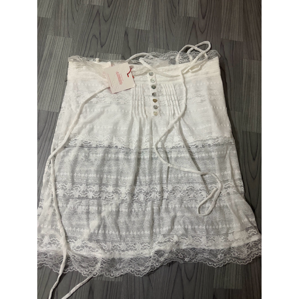 ขายต่อ lookbooklookbook etoile top ยังไม่เคยใส่