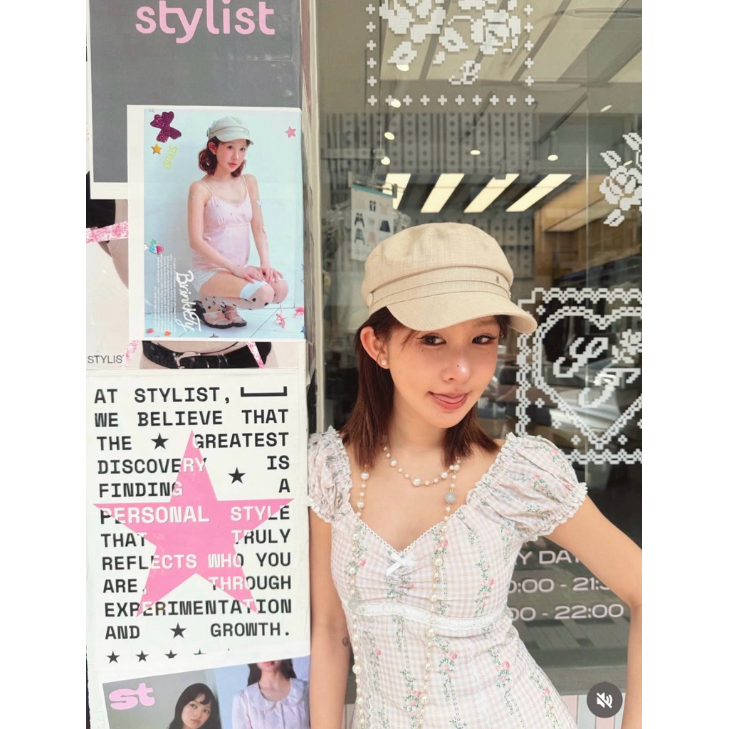 ส่งต่อ STYLIST x Brinkkty -Stylist-Blouses-Luna-007 - เสื้อปาดไหล่แขนตุ๊กตา (GinghamCream L)