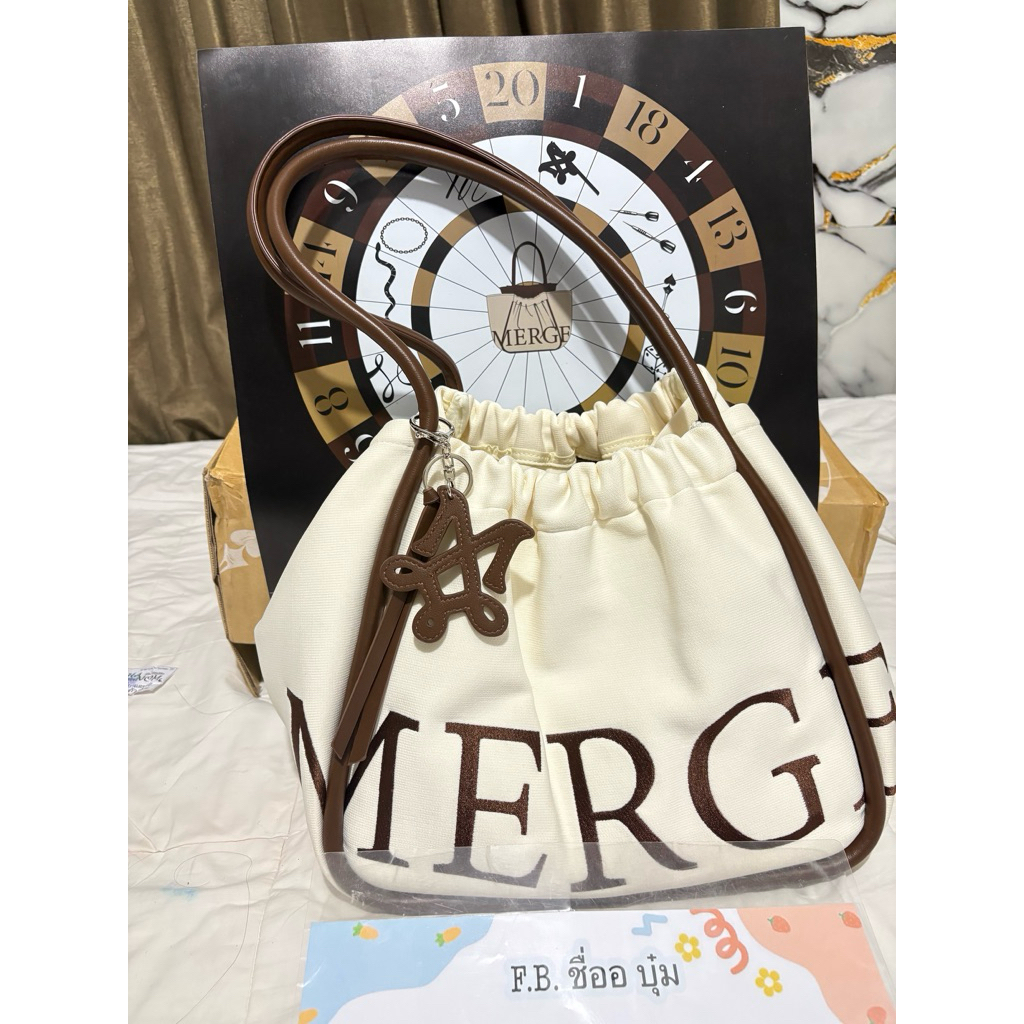 ❌ขายแล้วค่ะ❌Merge A Day Bag มือ 2 แท้ ไม่มีตำหนิ 99%