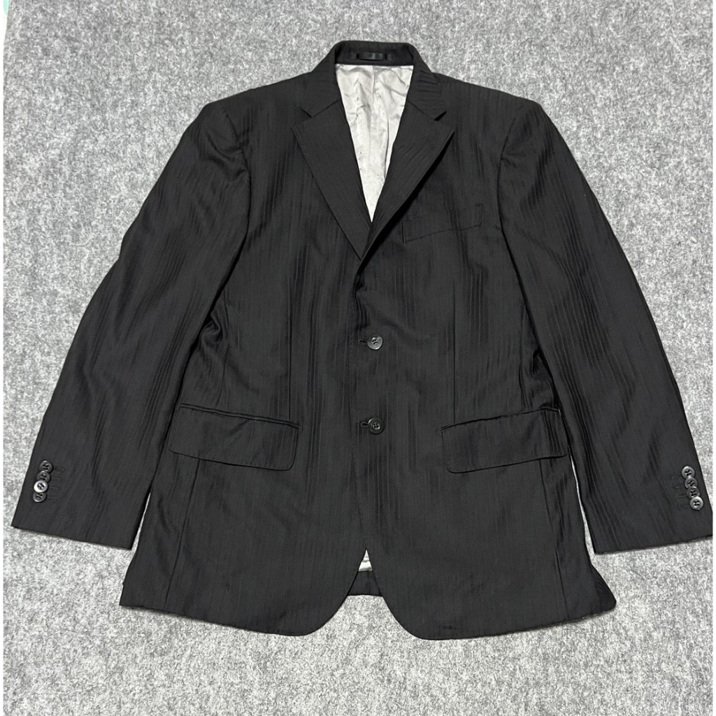 เสื้อสูท Ermenegildo Zegna Cloth Woven in Italy 100% Wool สีดํา อก 36" ไหล่ 17" #584