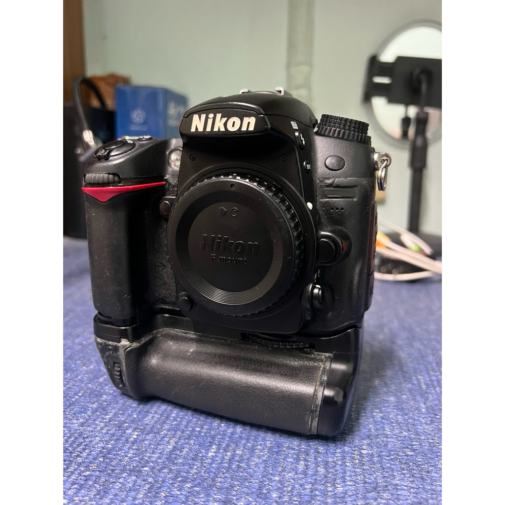 Nikon d7000 dslr แถมกริ๊ปกล้อง