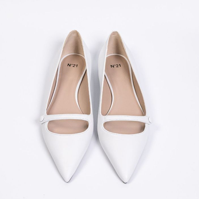 นูเมโรเวนตูโน | รองเท้าทรงบัลเล่ต์ (White)
