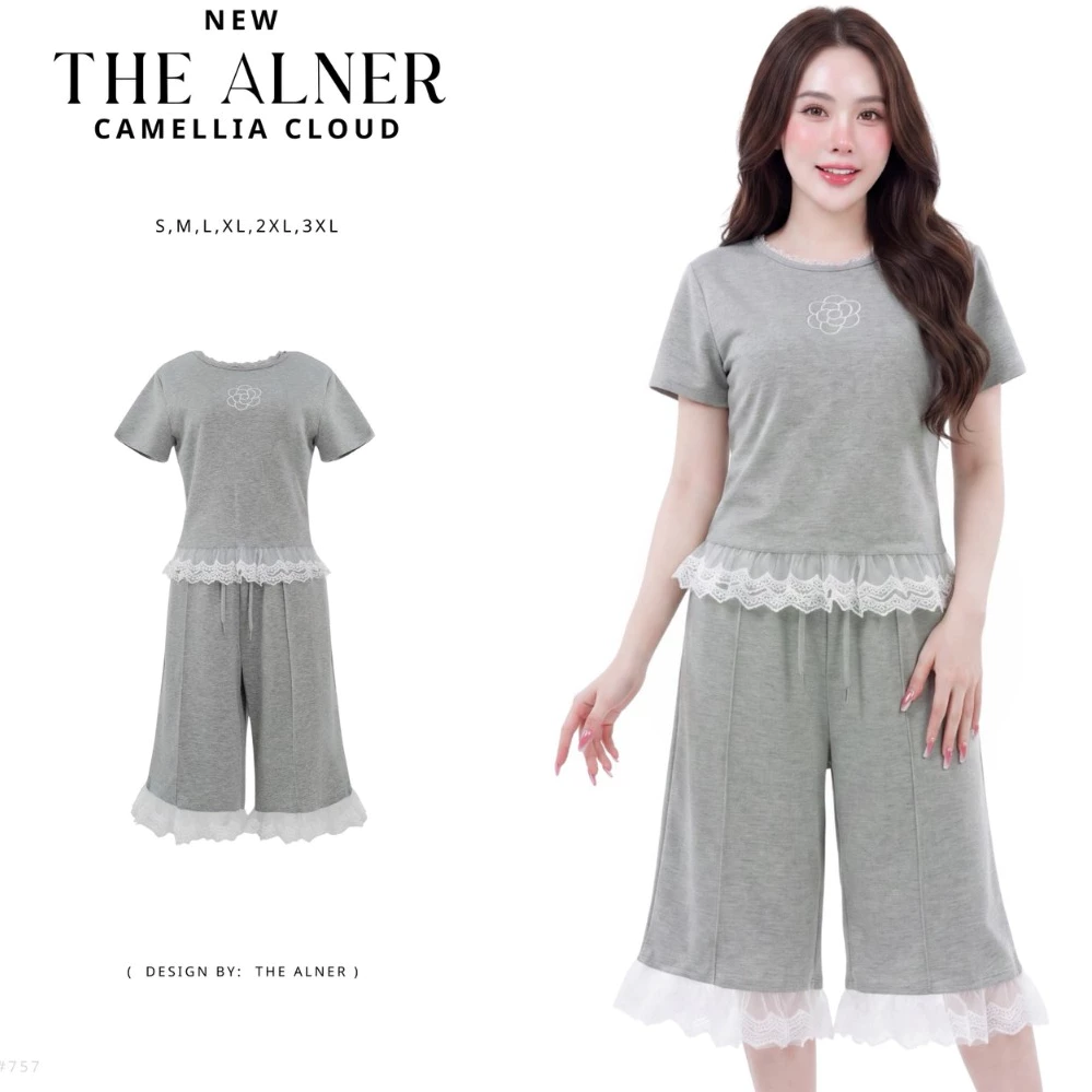 Camellia Cloud ชุดเซตเทาแต่งชายลูกไม้ขาว กางเกงสามส่วน Thealner(ดิอัลเนอร์) AN757