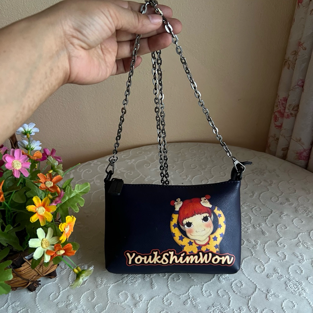 YOUK SHIM WON แท้💯 made in Korea คอสบอดี้ วัสดุซาฟีโน่ ซิป YKK สภาพดีสวย ซับในสะอาด สายยาวเทียบ ขนาด