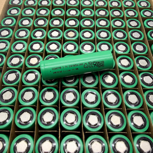 ถ่านชาร์จ HIGHSTAR 18650 3000mAh 10C li-ion 3.5-3.7V หัวแบน แบตเตอรี่อเนกประสงค์ สินค้าพร้อมส่ง ความจุจริง