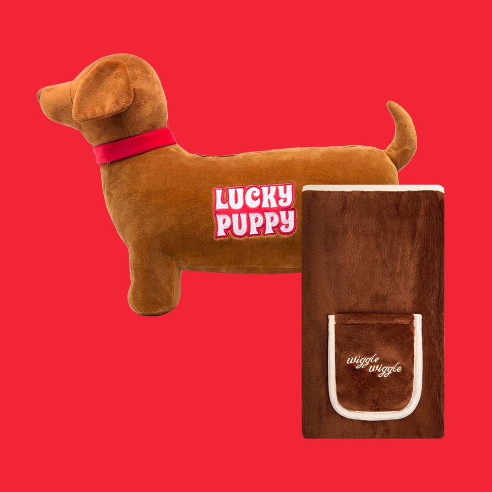 ( พร้อมส่ง ) Wiggle Wiggle Cushion Blanket Lucky Puppy ตุ๊กตาผ้าห่ม 2in1