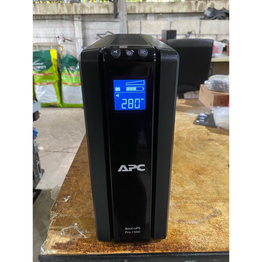 UPS APC Back UPS Pro 1500VA 865 WATT มือสอง