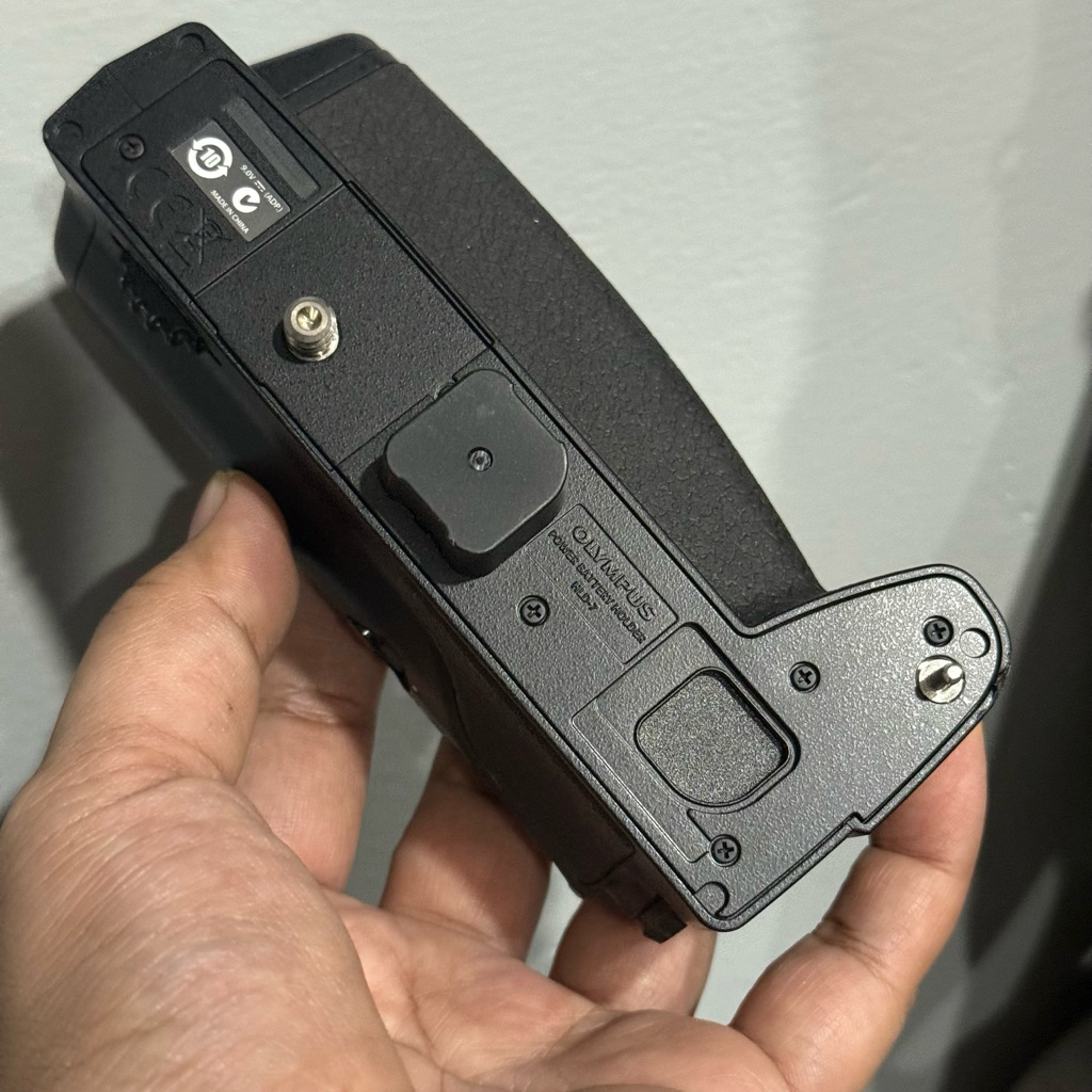 Olympus HLD-7 Power Battery Holder กริปแบตเตอรี่ สำหรับOlympus OM-D E-M1