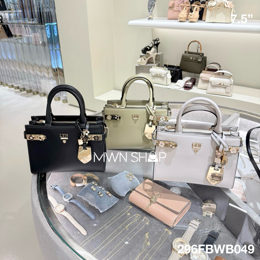 Lyn กระเป๋าสะพายข้าง poppy fineness handbag s มีโค้ดลด20% พร้อมถุงผ้า ถุงกระดาษ ของแท้จากชอป