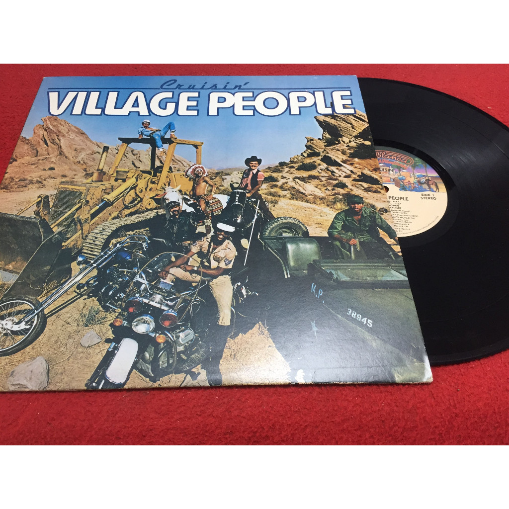 Cruisin -  Village People ขนาด 12 นิ้ว LP ร้าน PinHaiMusic B192
