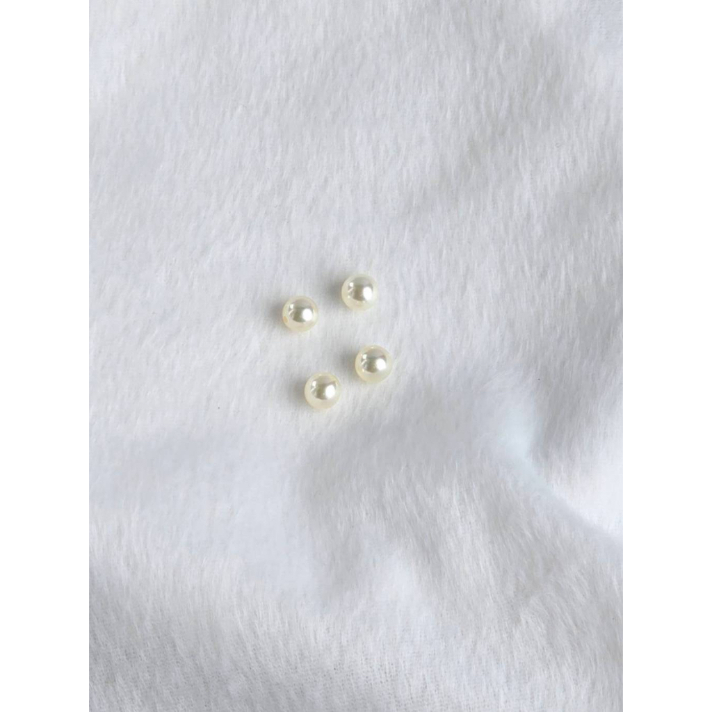 Loose Akoya Pearls 4-4.5mm. เม็ดร่วงไข่มุกอะโกย่าขนาด 4-4.5 มม. เจาะครึ่ง กลม เงา A สีขาว