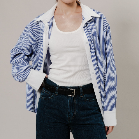 Percy stripe shirt เสื้อเชิ้ตลายทาง เนื้อผ้าค้อตตอนอย่างดี ลื่นนิดๆ สวมใส่สบาย ดีเทลตัดขอบสีขาว Basicselected