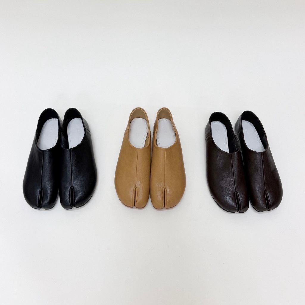 [พร้อมส่ง] WEAR.SOUL #S702-MIRO Tabi Flats รองเท้าแฟลต รองเท้ากีบหมู