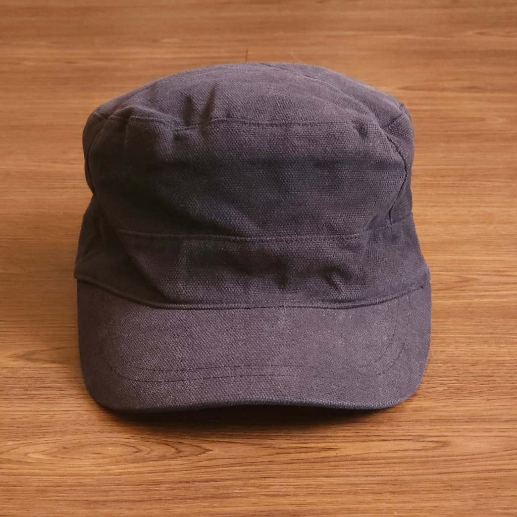 Oldman's Bucket Cap มือสอง​ สภาพ​สีเฟดเซอร์