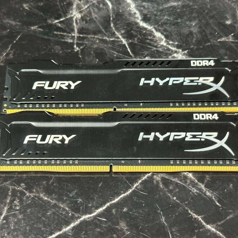 แรม คอม PC Ram DDR4 8*2 16GB Bus 2400 Kingston Fury HyperX