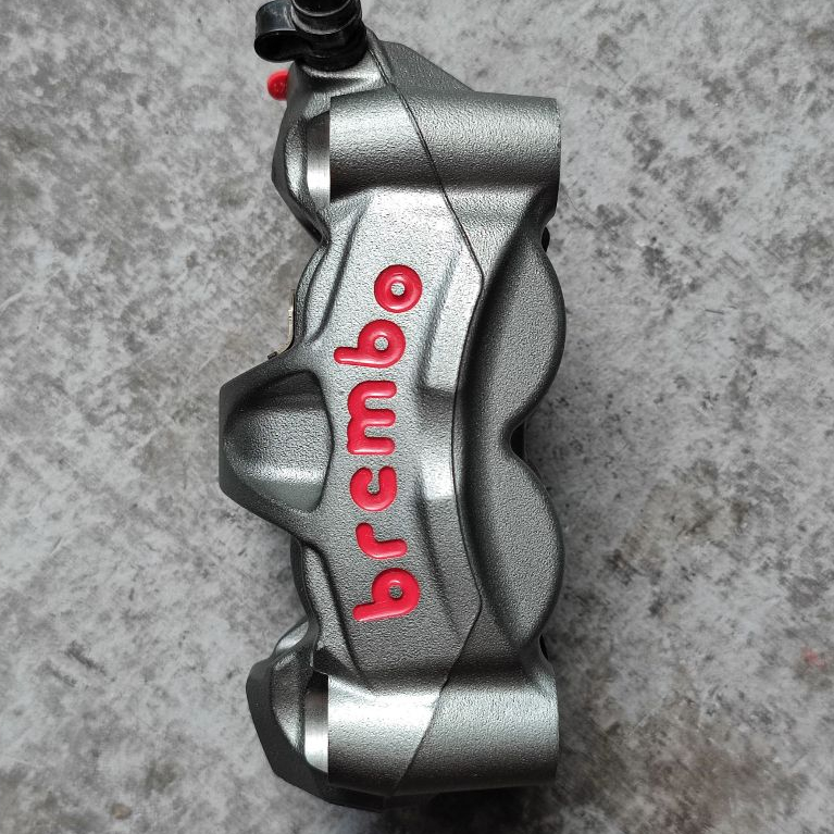 Brembo M50 100mm ปั๊มเบรค ข้างขวา แท้ #857