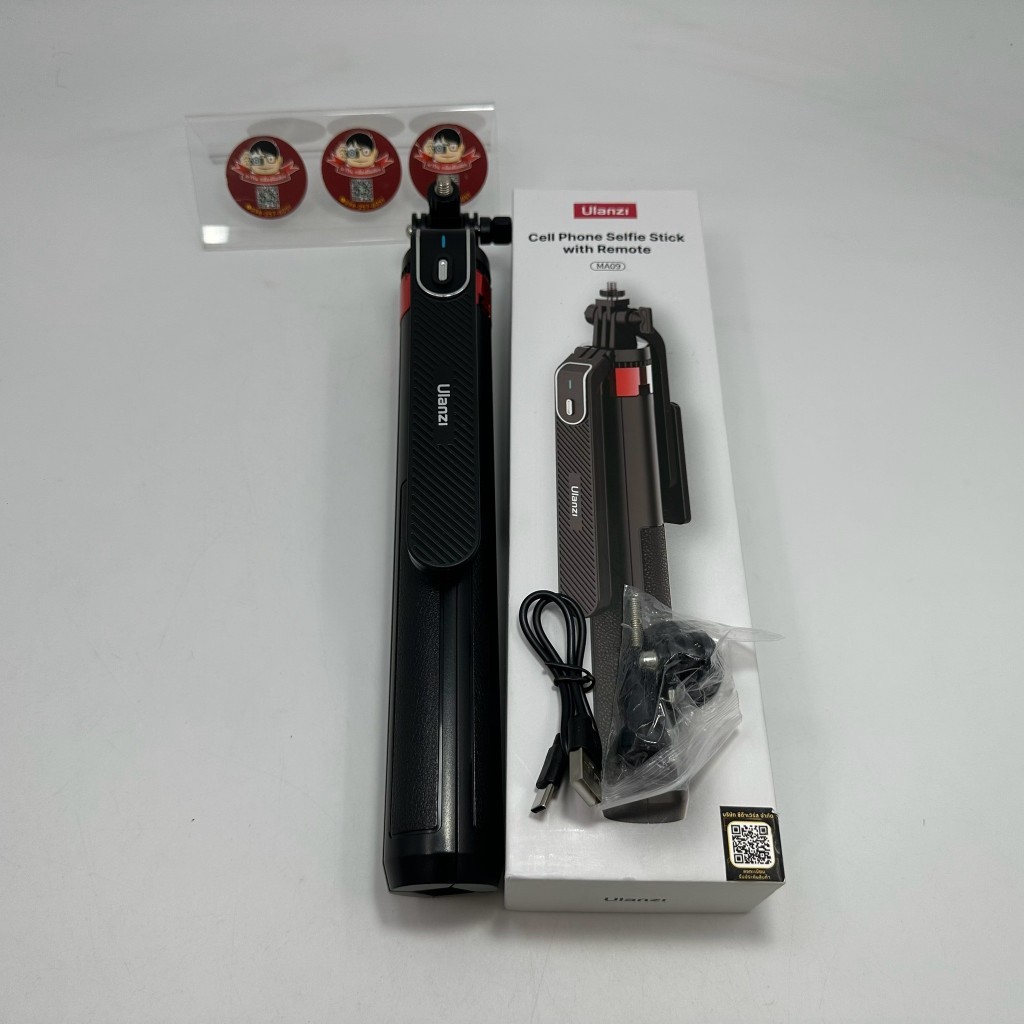Ulanzi Cell Phone Selfie Stick With Remote (MA09)