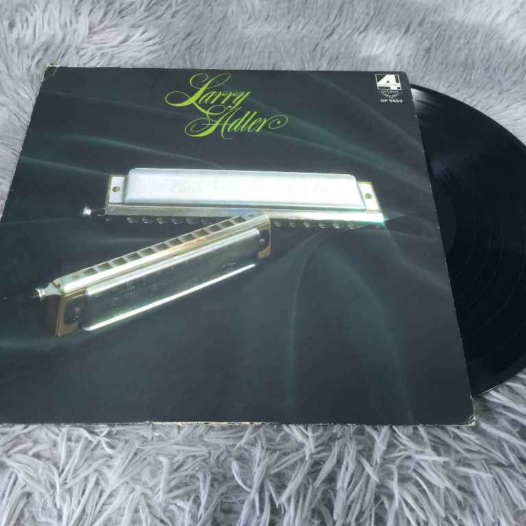 Larry Adler - Hohner Larry Adler Chromonica 64 ขนาด 12 นิ้ว LP G117