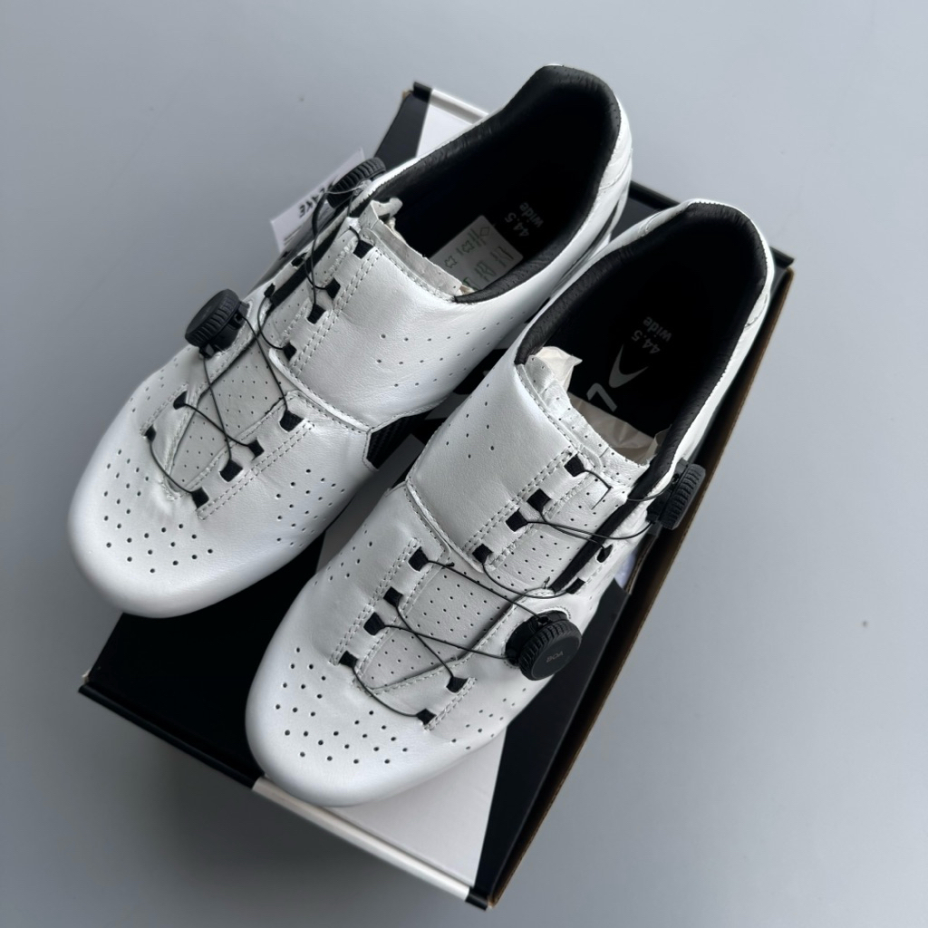 รองเท้า LAKE CX333-X