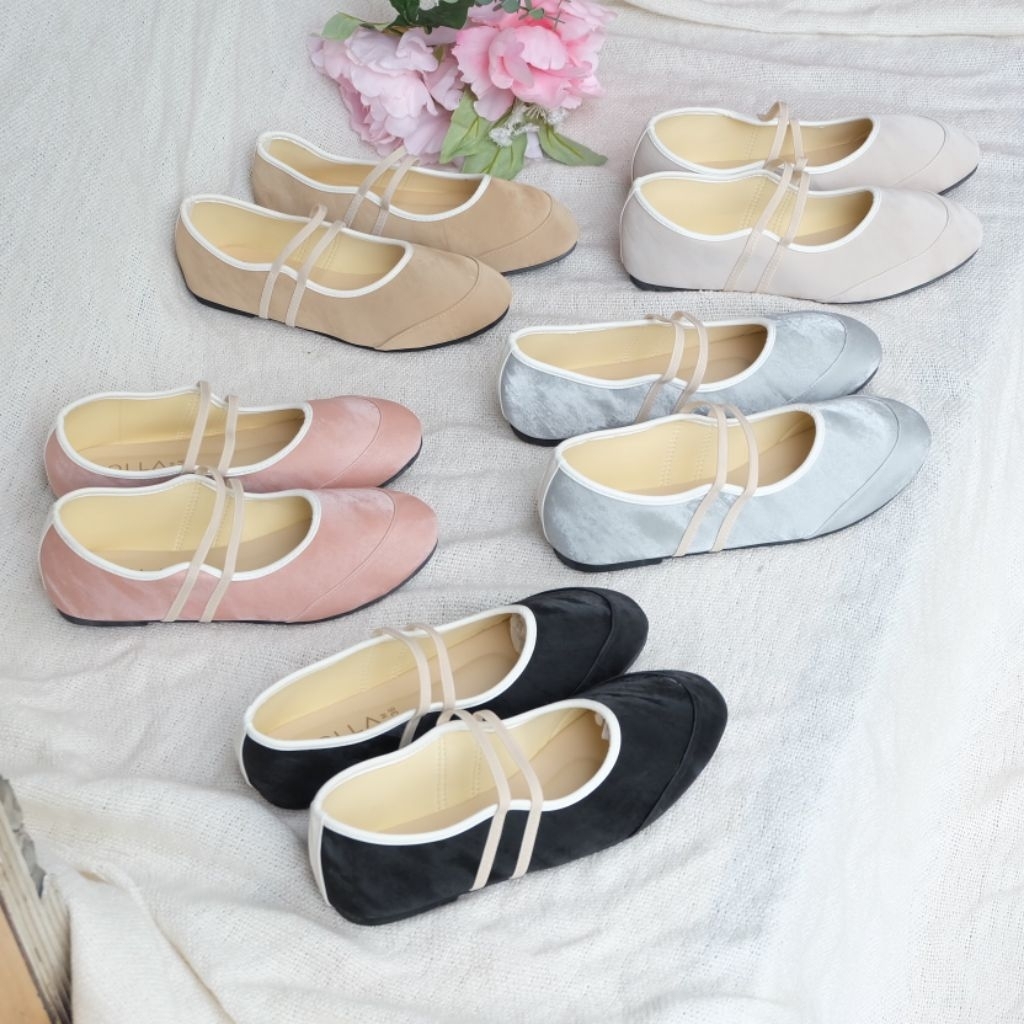 OHODOODEE รองเท้าคัทชูทรงบัลเลต์ผ้ากำมะหยี่รัดหน้าเท้า 5 สี M534
