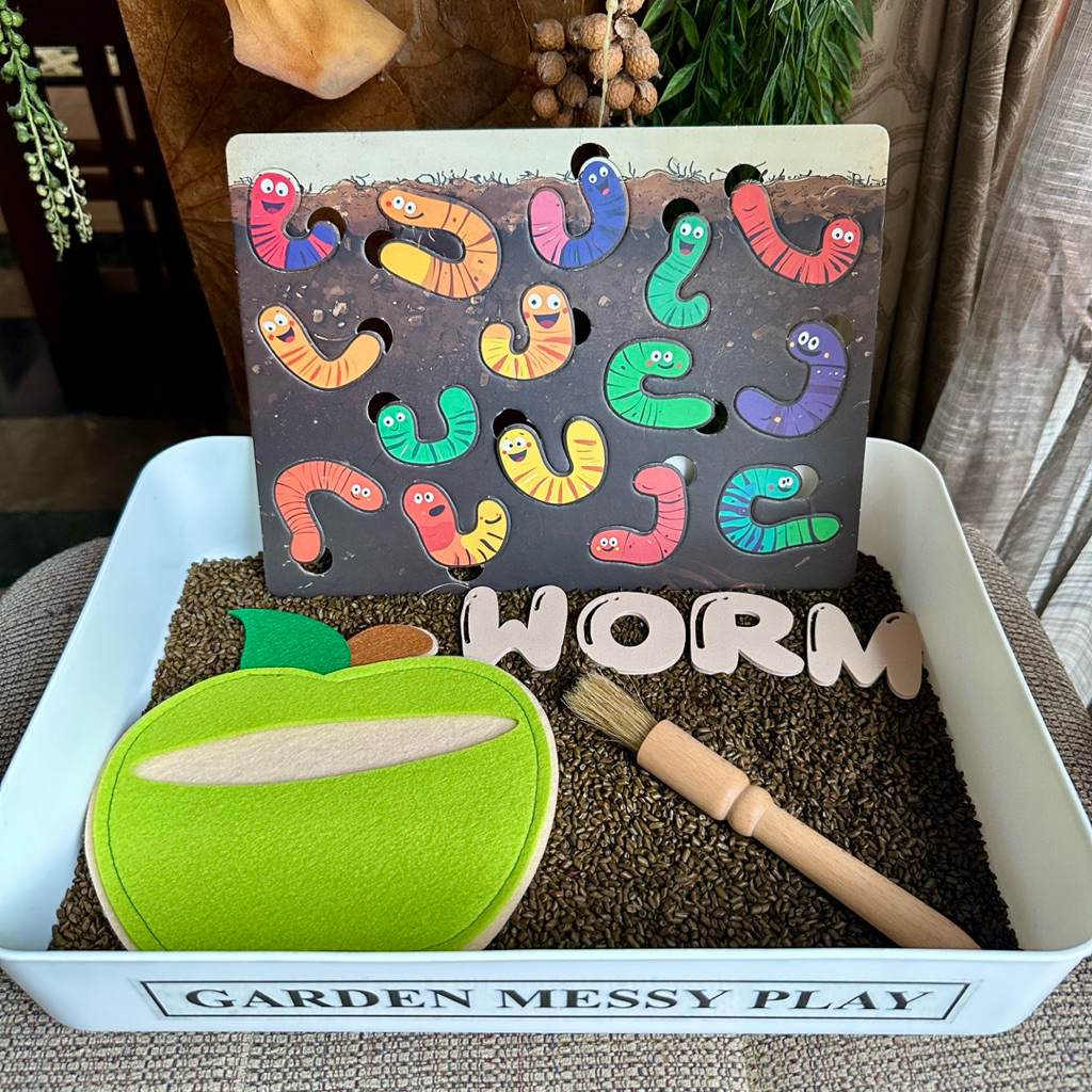พร้อมส่ง🇹🇭 Worm Sensory Play กล่องกิจกรรม ฝึกจับคู่รูปร่างหนอนน้อย🐛